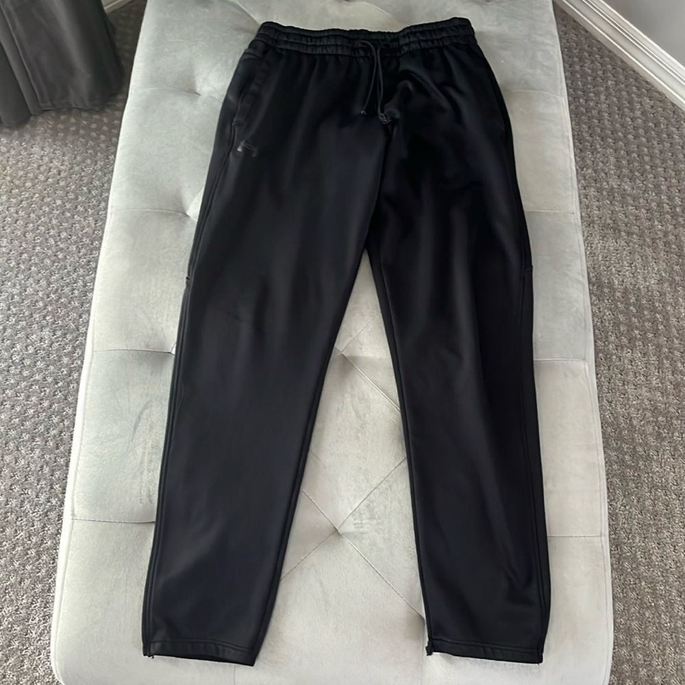 Men's Black Under Armour Athletic Leisure Pants - Size M